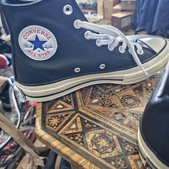 Converse Black High-Top Sneakers LEATHER Unisex Size 7 In Mens, 9 In Womens - Picture 7 of 16